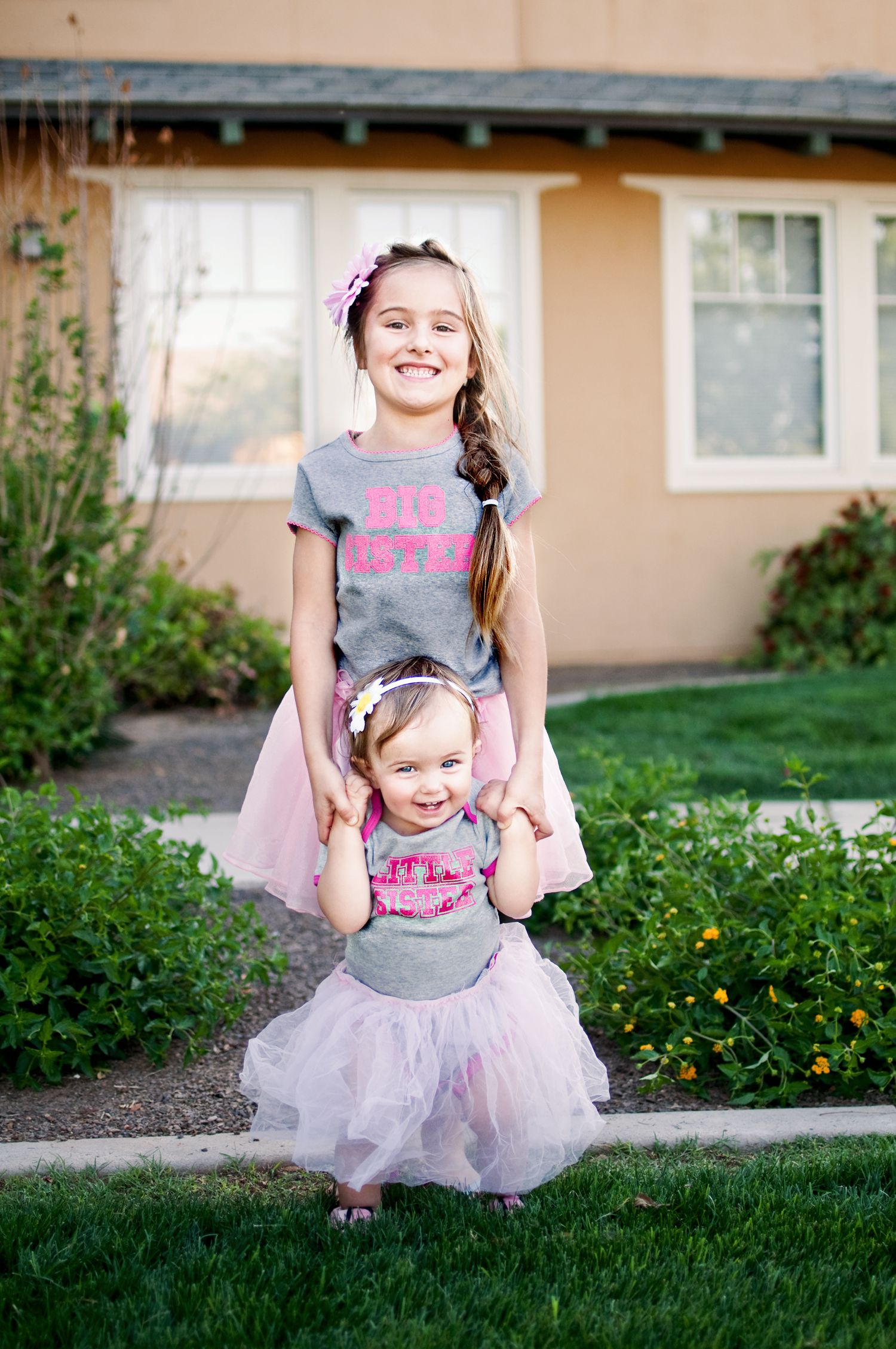 10 Charming Big Sister Little Sister Outfit Ideas To Love
